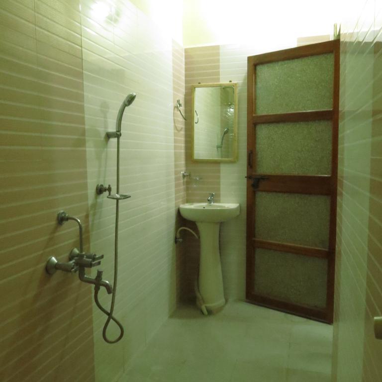 Thilak Home Stay Хампи Стая снимка