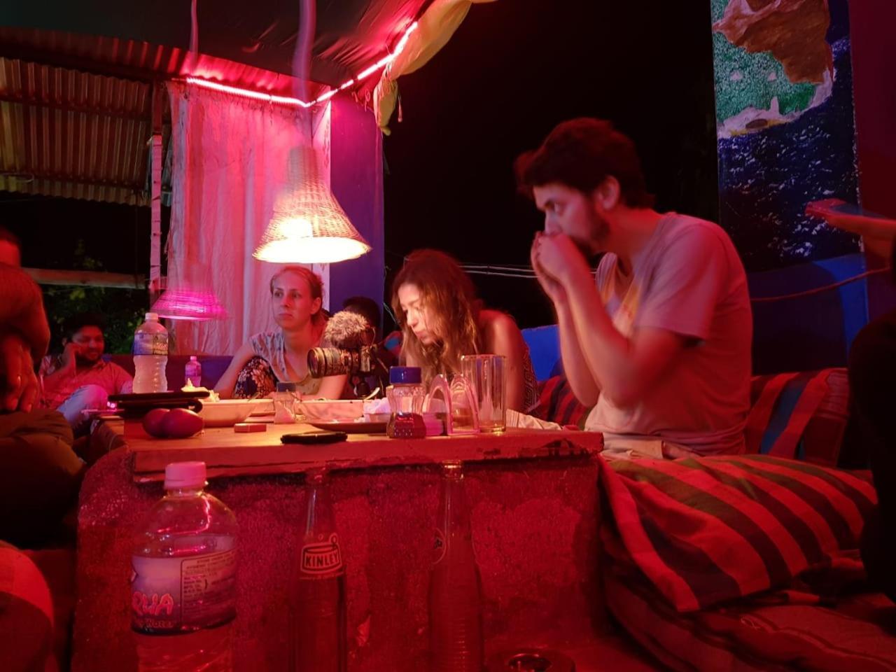 Thilak Home Stay Хампи Екстериор снимка